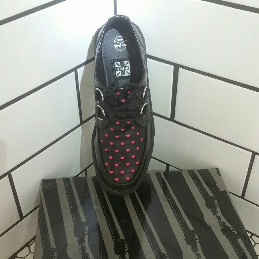 TUK Pink Heart Cut-Out Creeper shoes